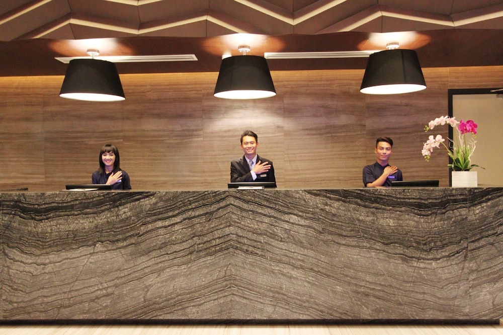 Hotel Grandis 11/73