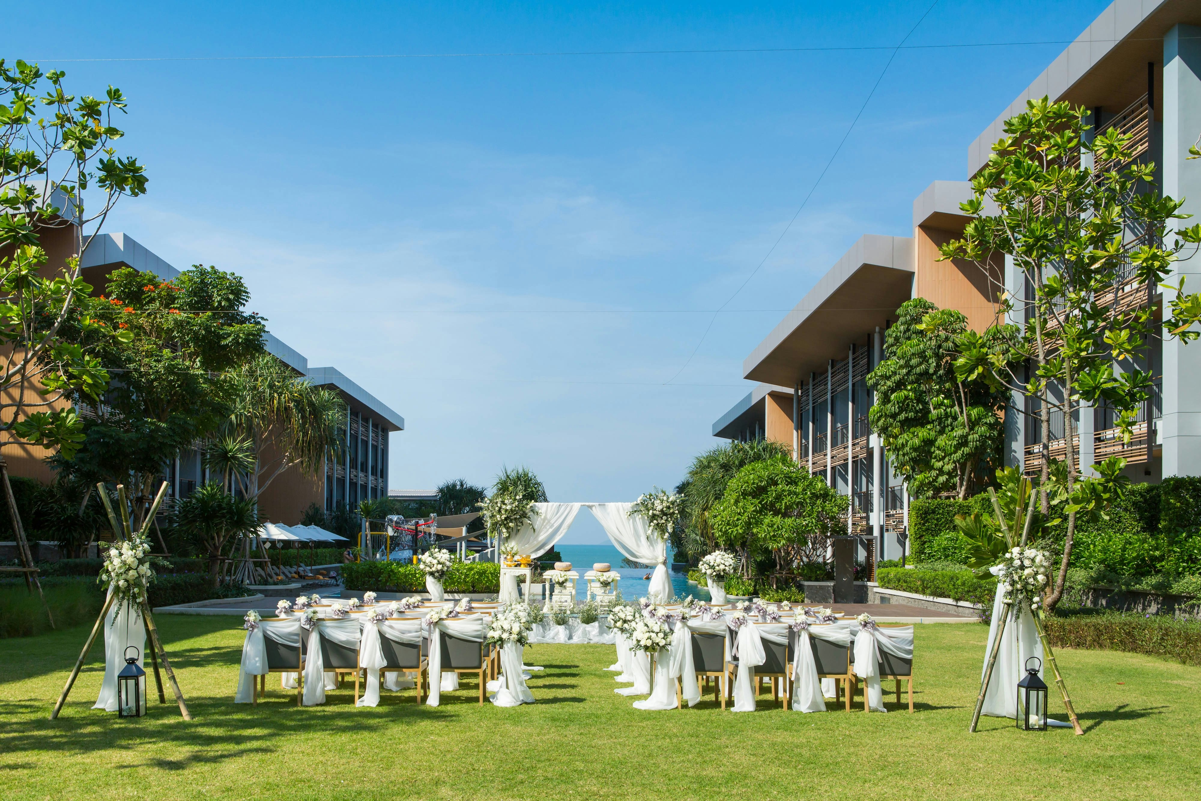 Renaissance Pattaya Resort Spa 71/74