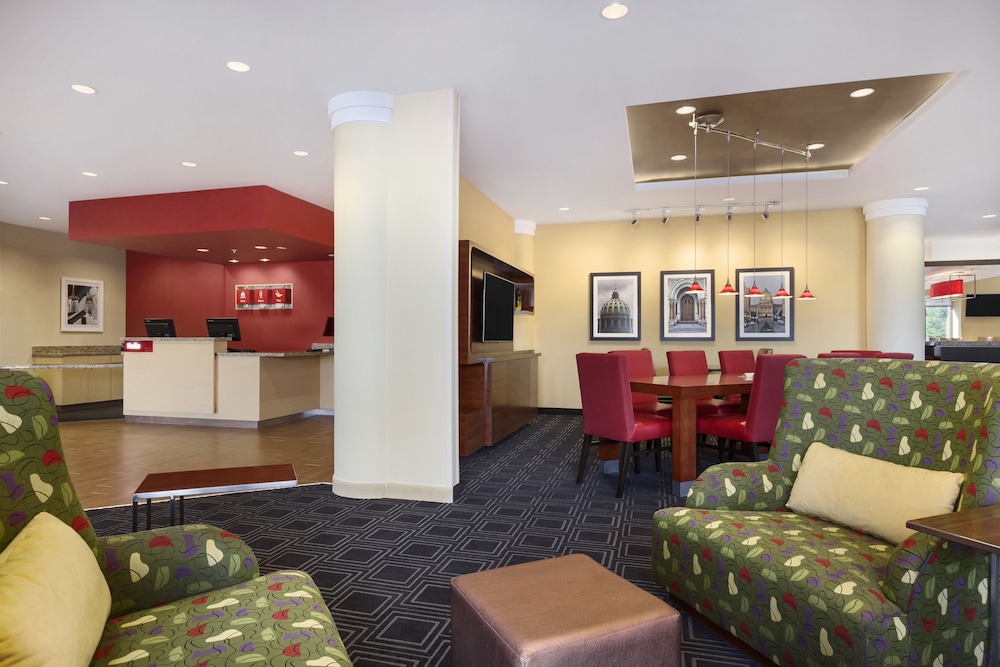 Towneplace Suites By Marriott Harrisburg West Mechanicsburg 6/43