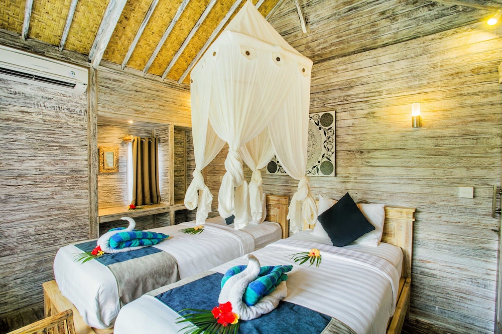 The Syron Huts Lembongan 14/45