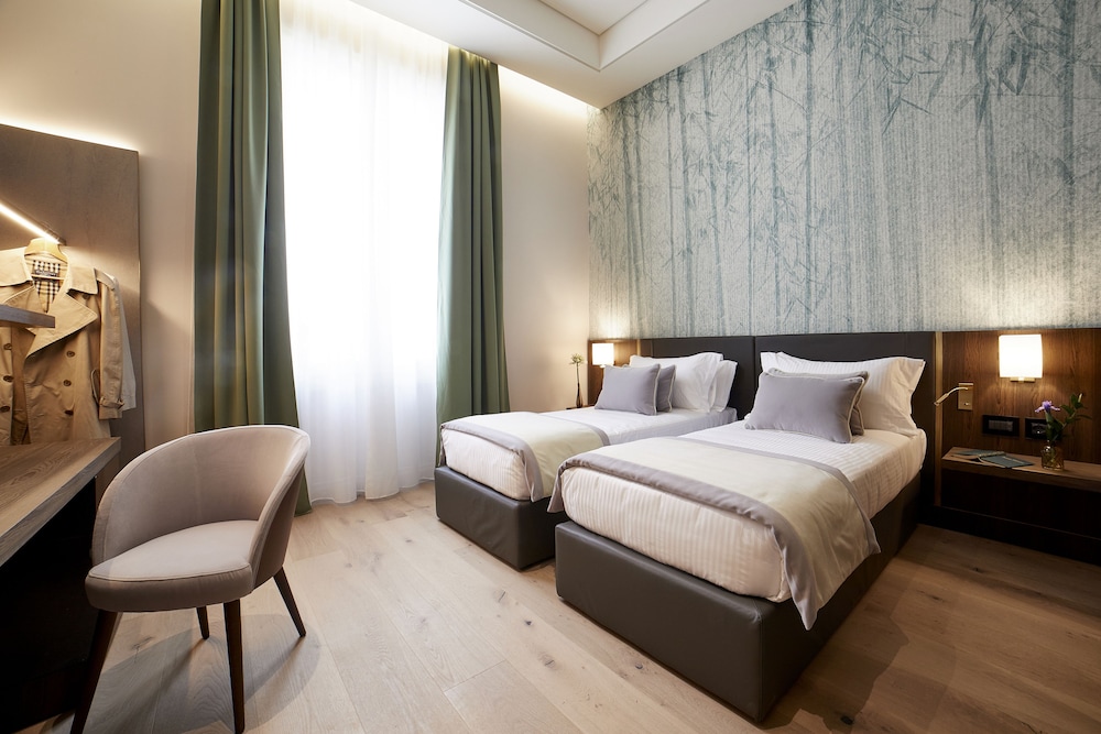 Messori Suites 14/68