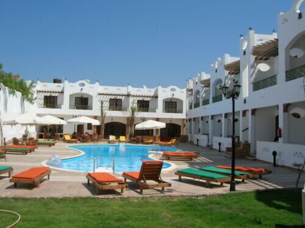 Oricana Hotel 14/19