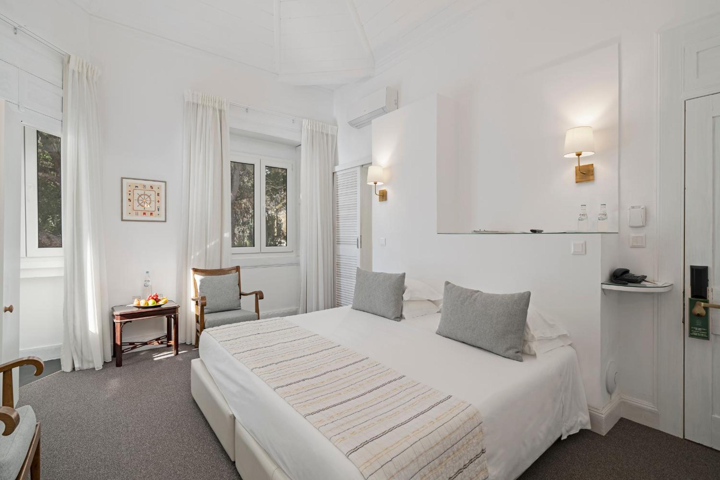 Manor, House, Double Bed, Garden View