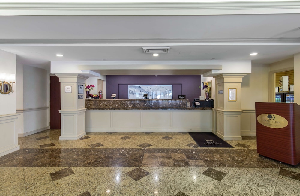 Doubletree Hotel Downtown Wilmington Legal 7/60