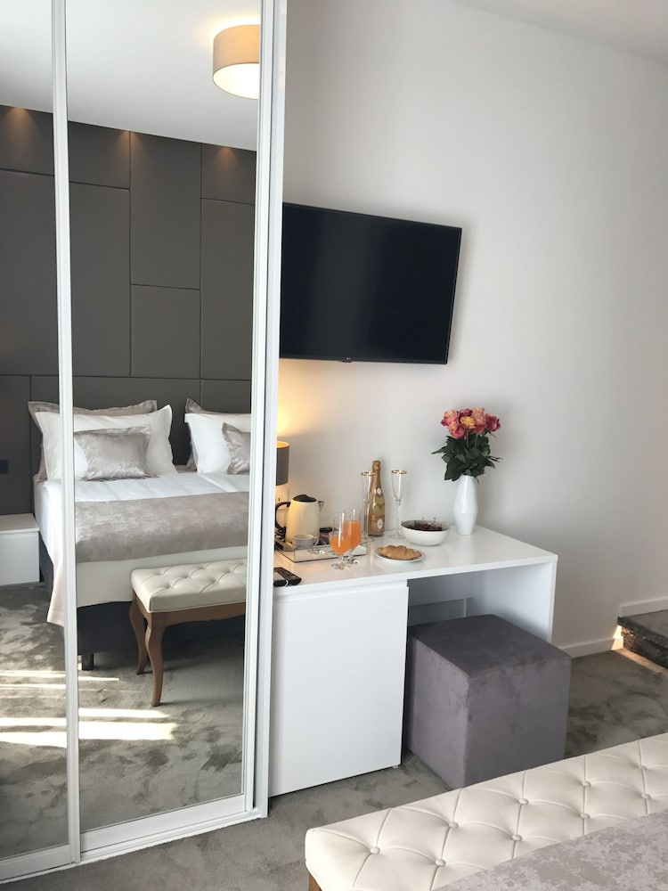 Dream Luxury Rooms 13/27