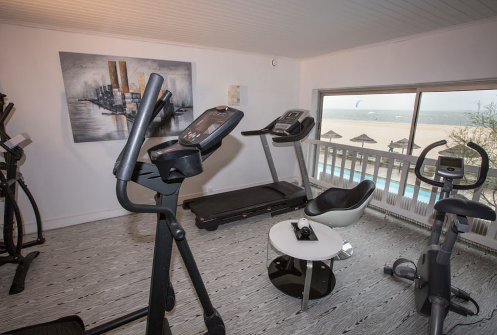 ARC HOTEL SUR MER 32/62
