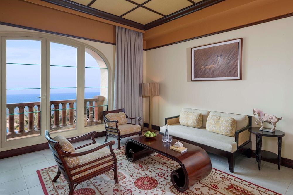 Desert Islands Resort & Spa by Anantara 45/72