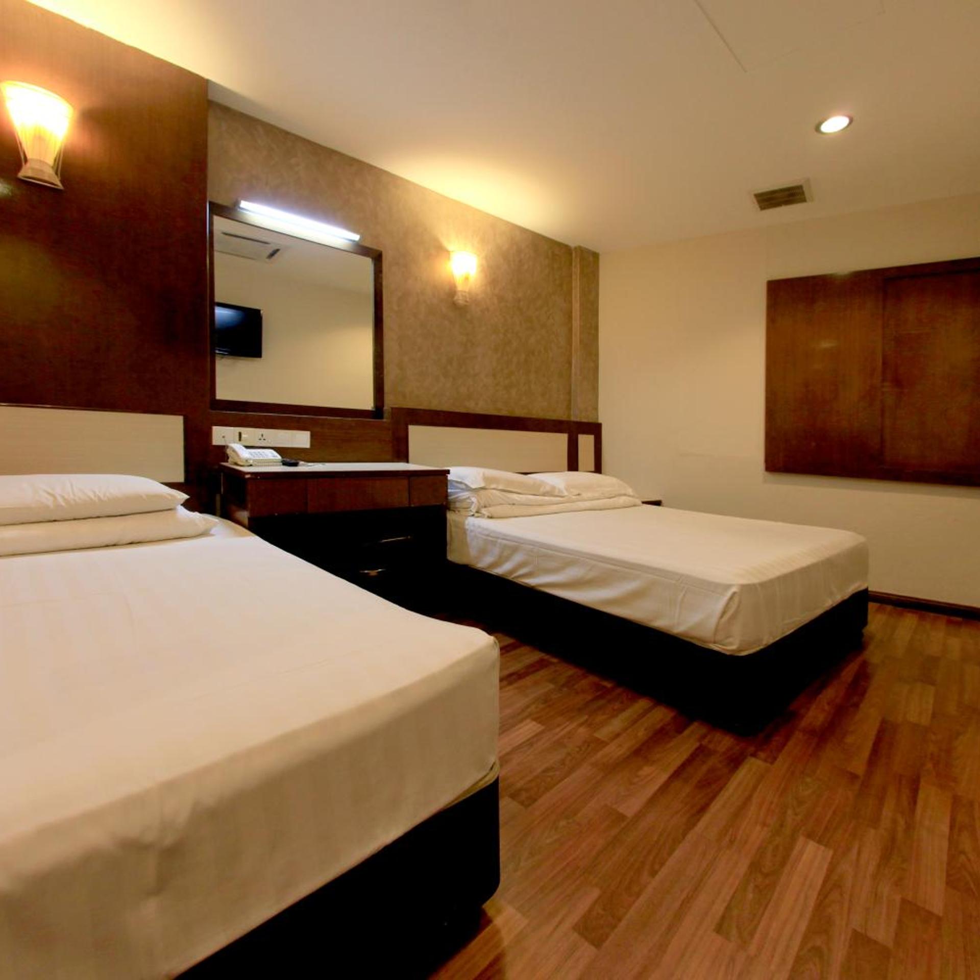 غرفة سوبيريور ثلاثية، Ming Paragon Hotel 2/6