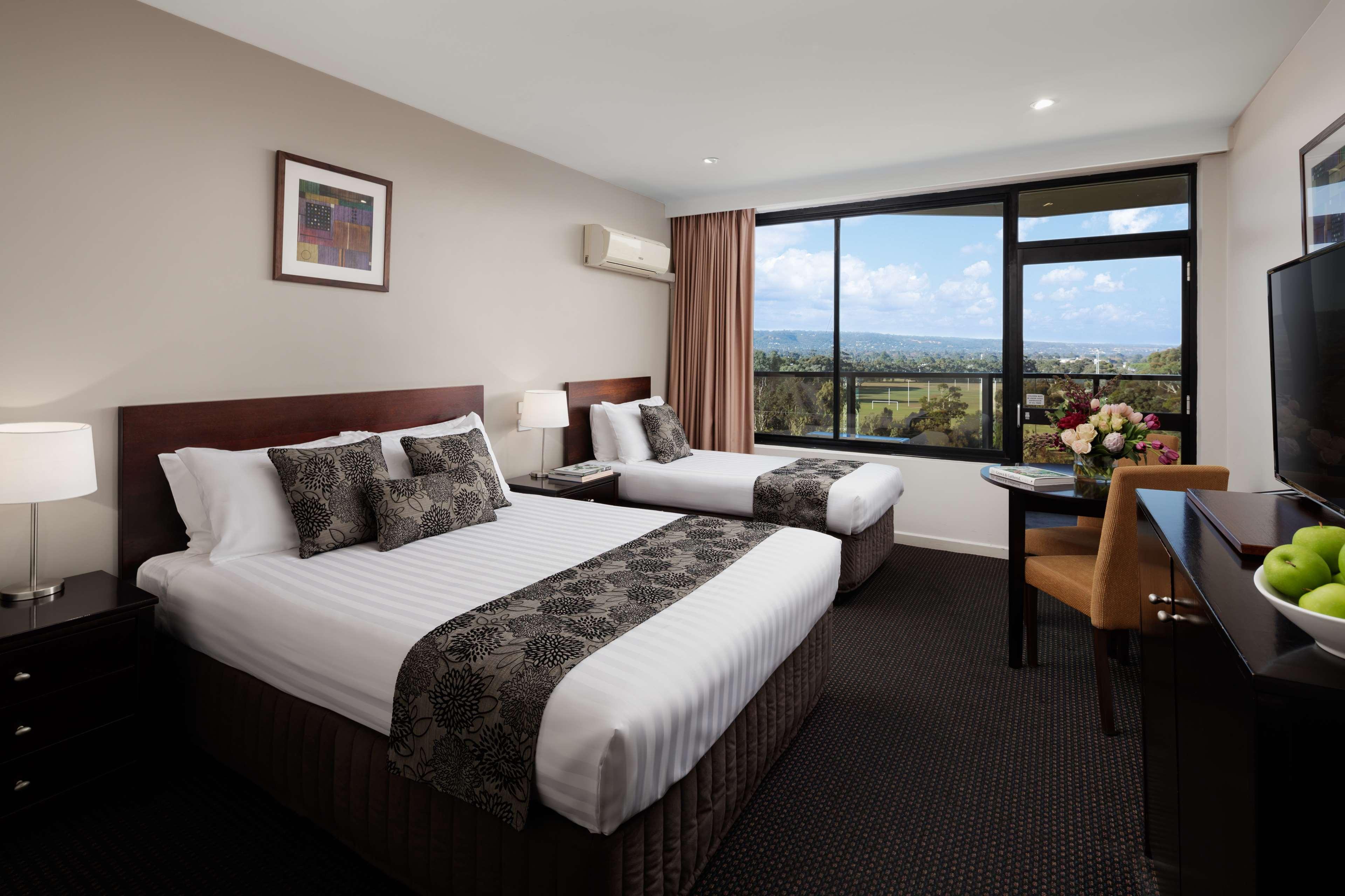 Superior, Twin Beds