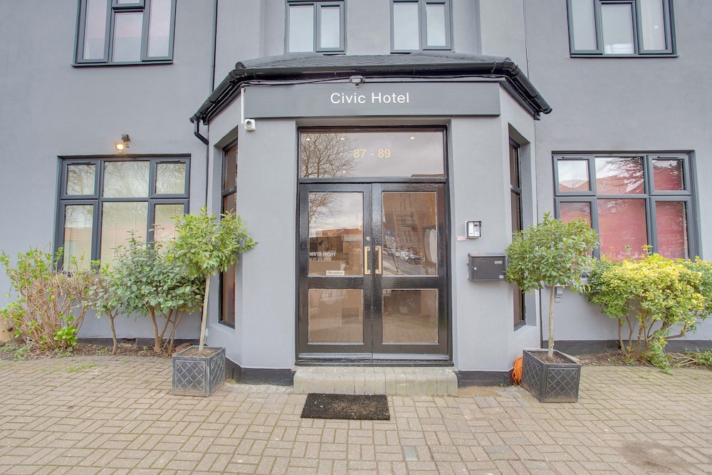 Civic Guest House 1/24