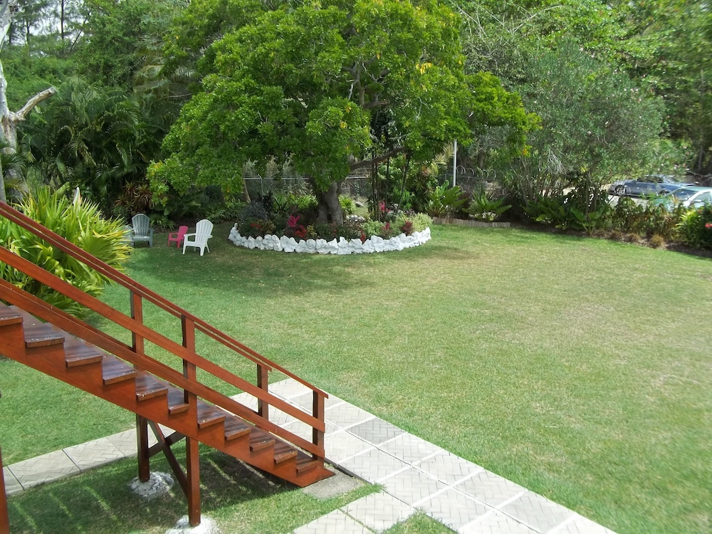Palm Garden Hotel 38/50