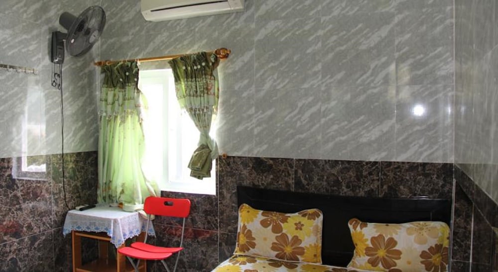 Yen Vy Hotel 36/56