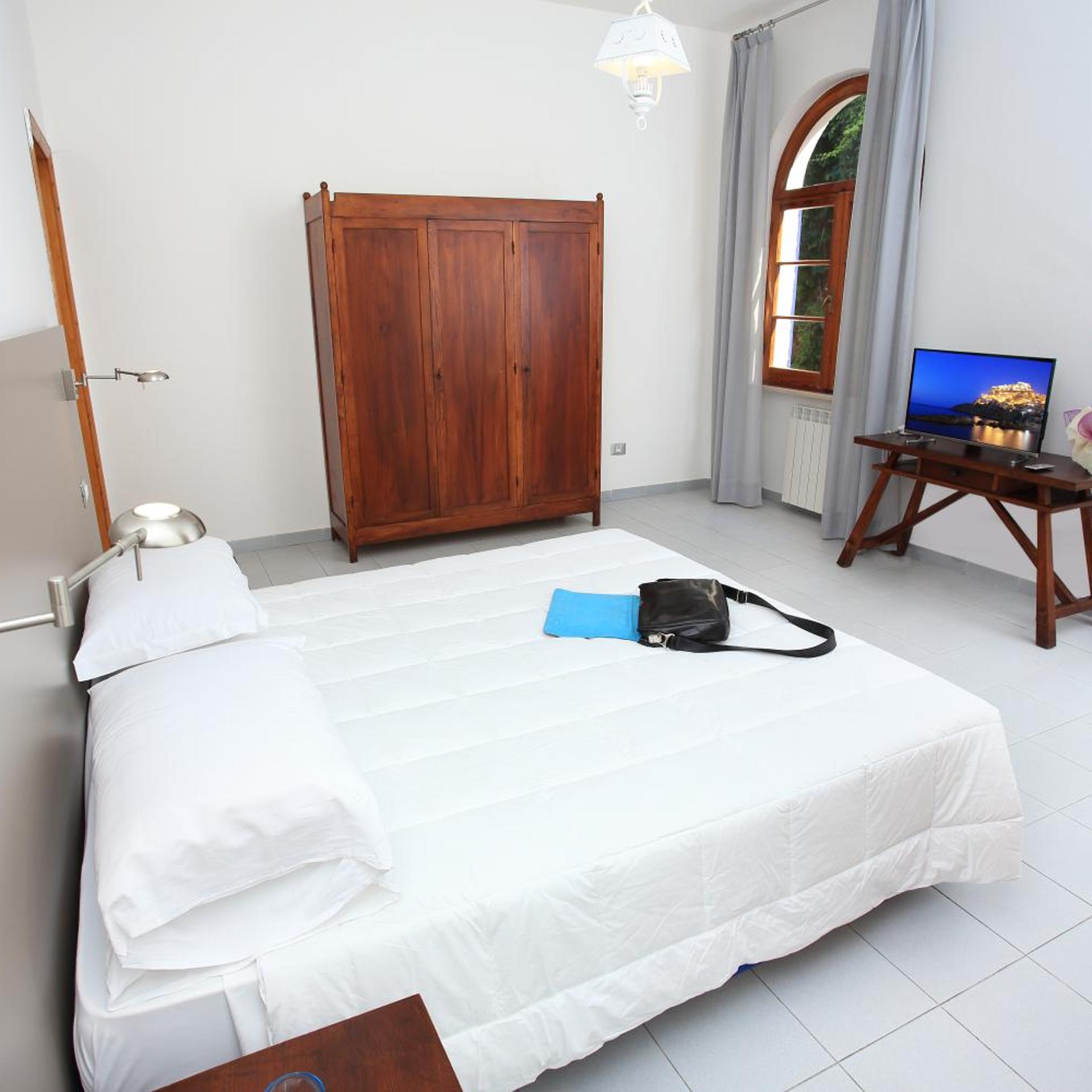 غرفة بسرير مزدوج أو سريرين منفصلين، Meli Hotel 2/10