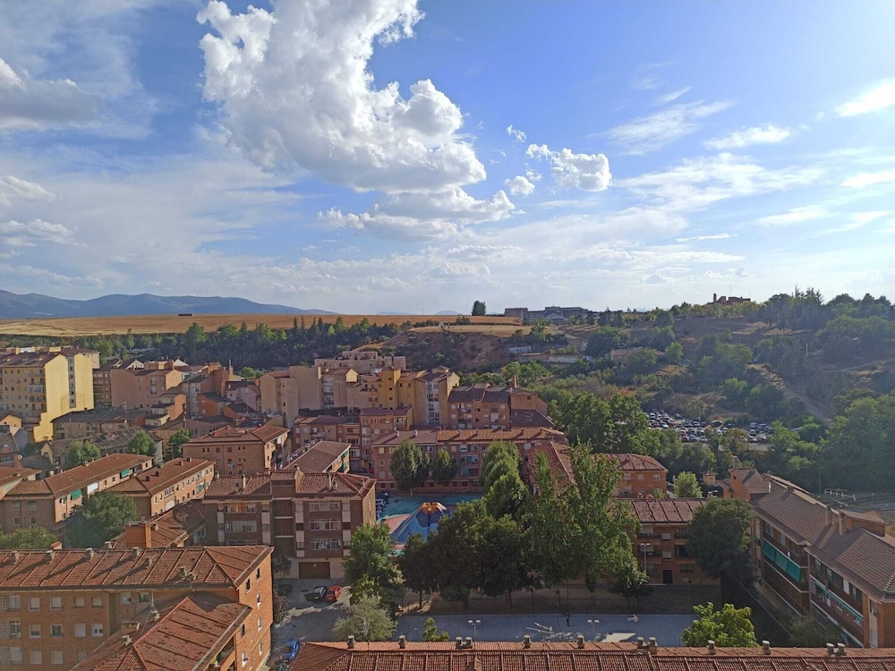 Hotel Real Segovia 36/39