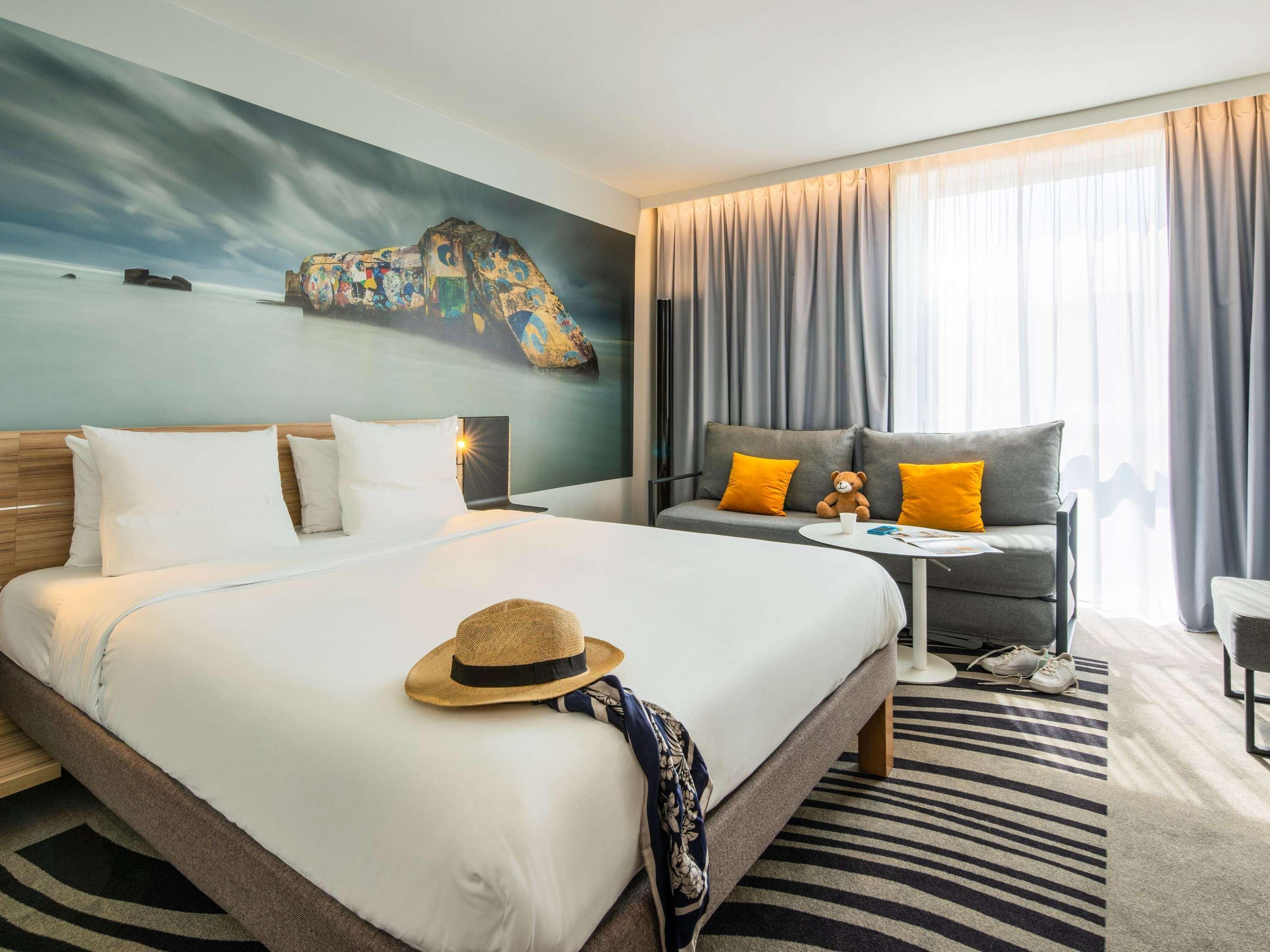 CLASSIC, FAMILY, DOUBLE AND TWIN BEDS