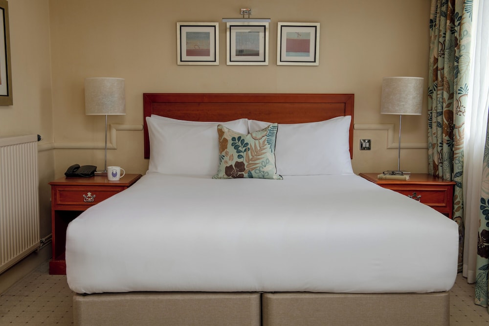 Four Poster, Junior Suite, King Bed