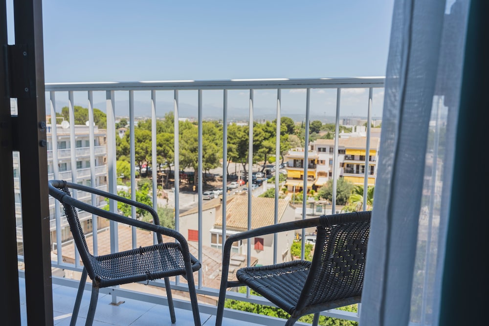 Hotel Amic Miraflores 36/50