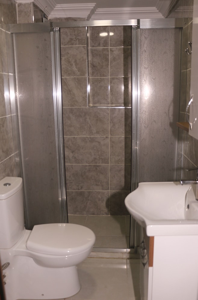 BIRLIK APART HOTEL 18/20