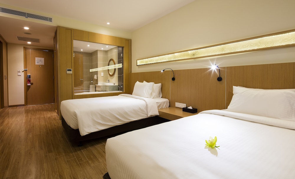 Starcity Bayfront Nha Trang Hotel 20/76