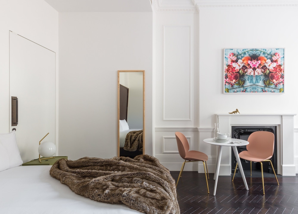 The Moorgate 20/46