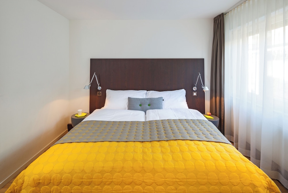 غرفة سوبيريور بسرير مزدوج مع أريكة