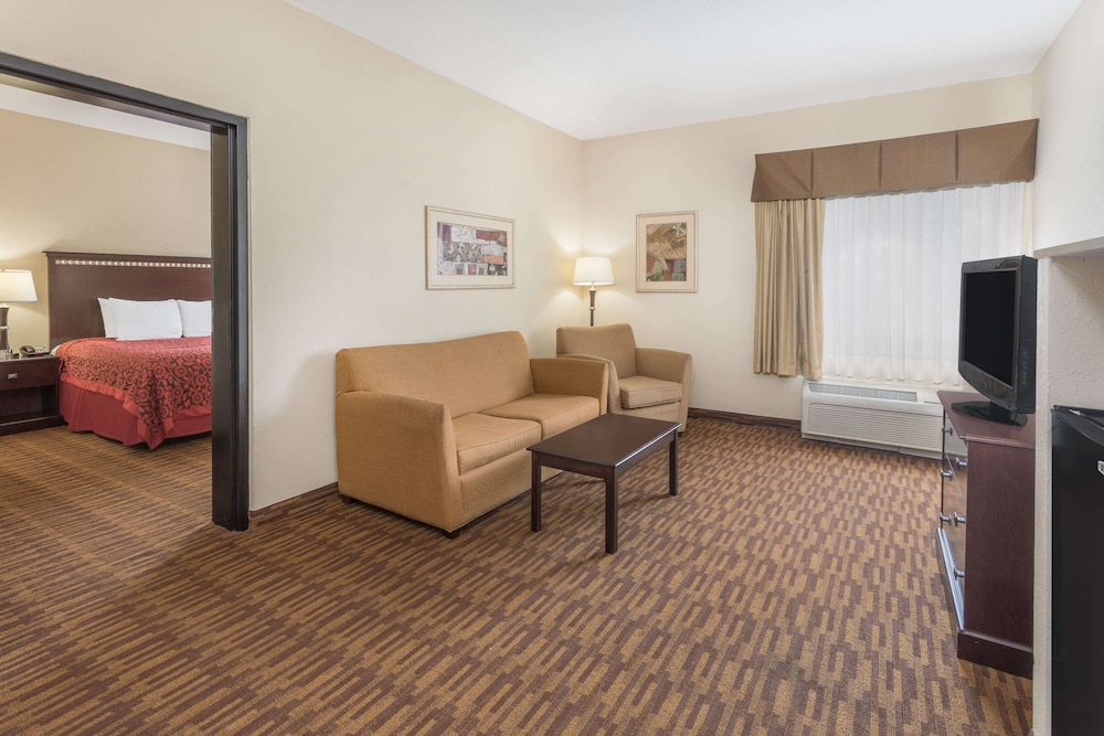 Days Inn by Wyndham Semmes/Mobile 14/20