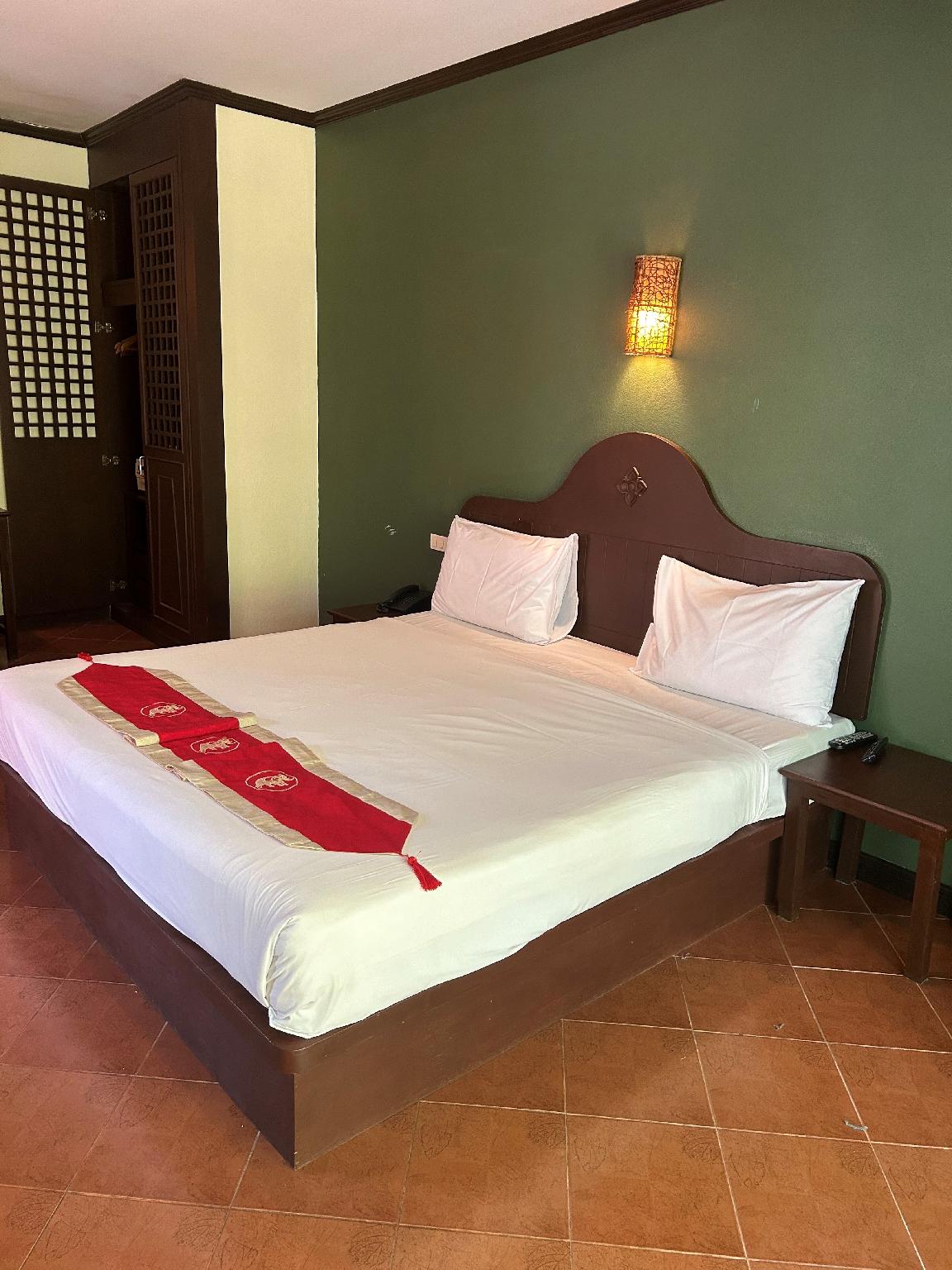 Deluxe, Bungalow, Twin Beds, Garden View