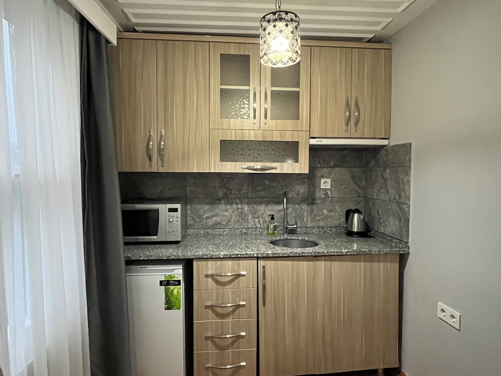 Jasmine Apartment 4/55