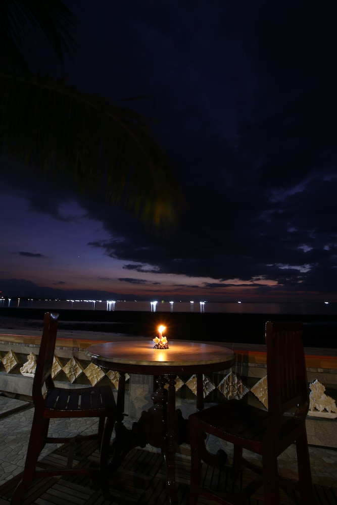 Hotel Wahyu Dana 30/46