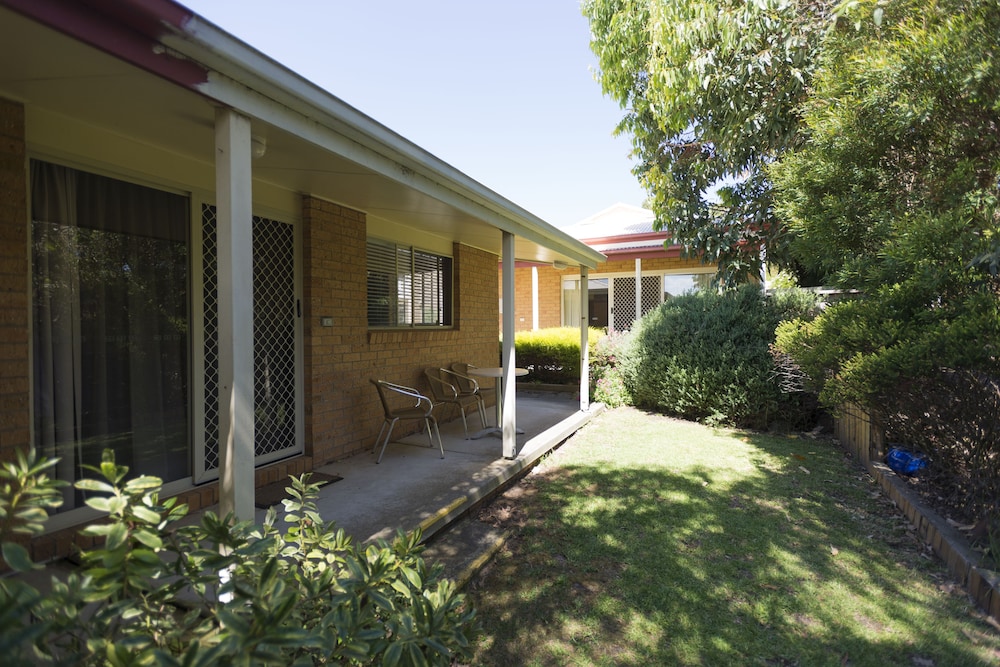 Port Campbell Parkview Motel Apartments 59/64