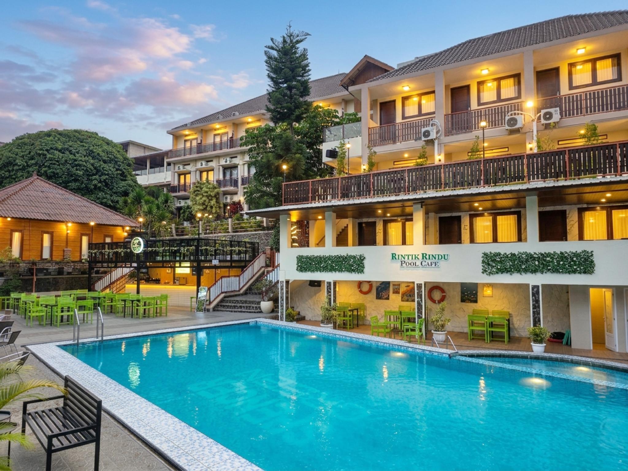 Spencer Green Hotel 3/40