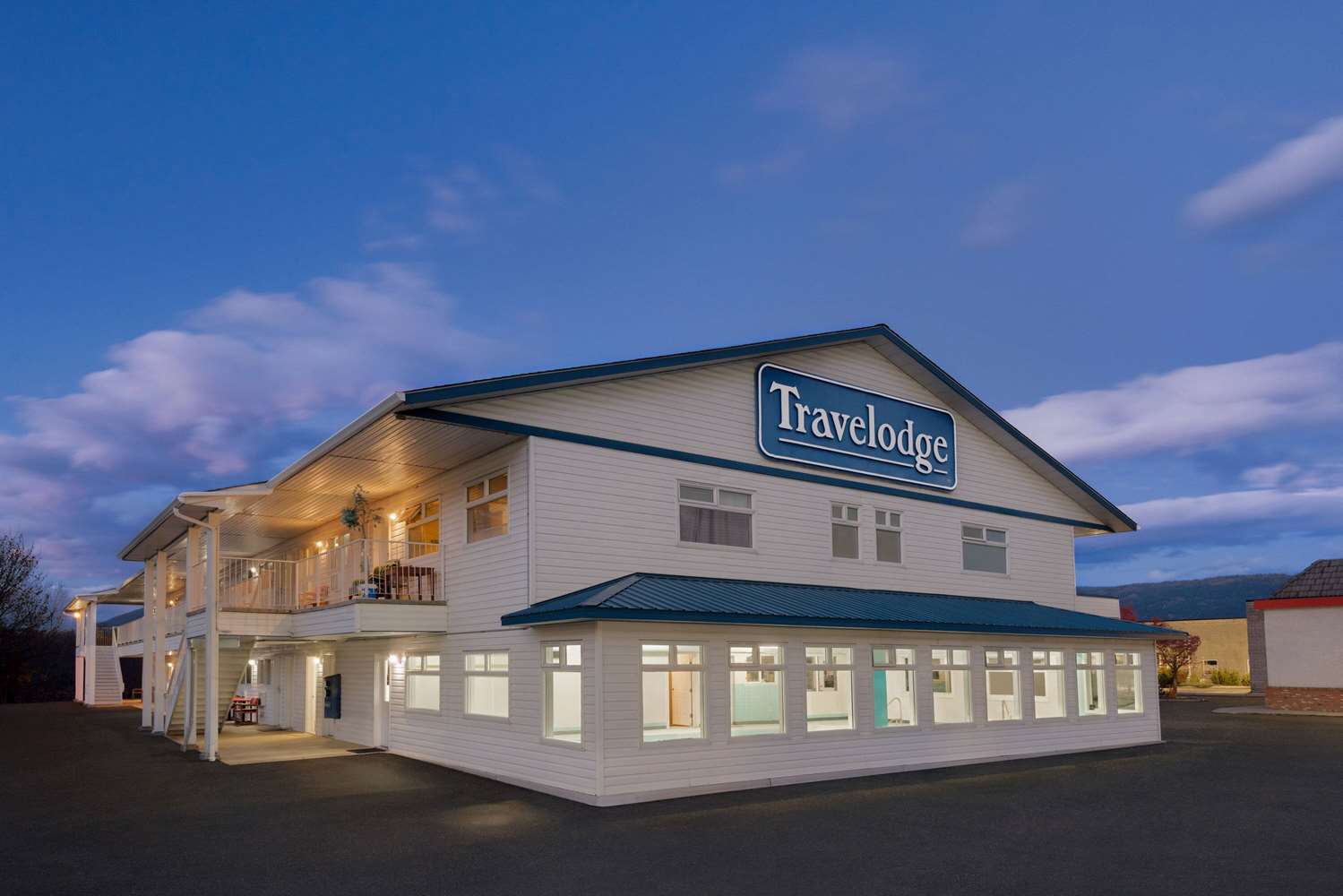 Travelodge by Wyndham Salmon Arm 4/40