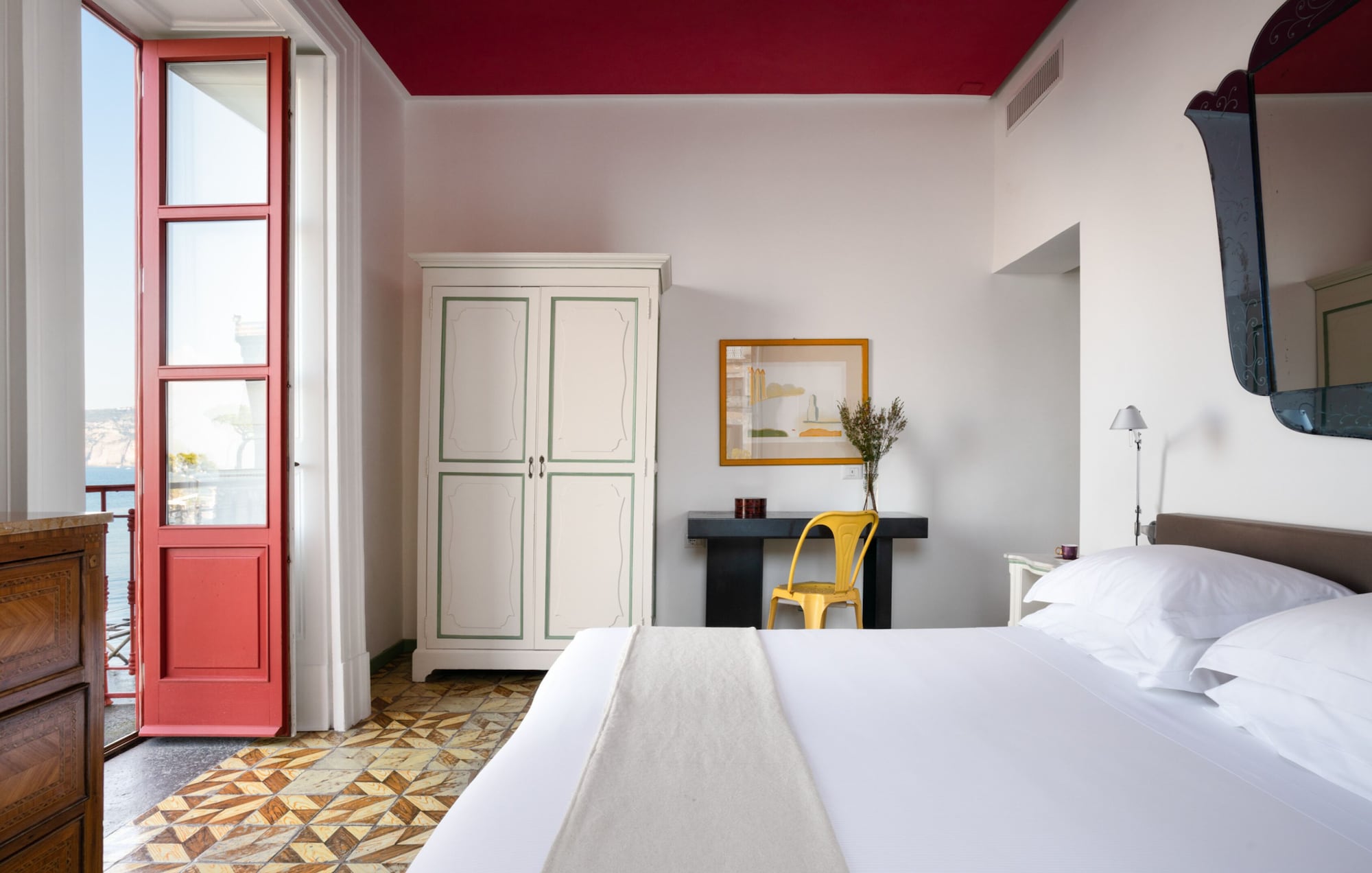 DELUXE, DOUBLE BED, SEA VIEW, BALCONY