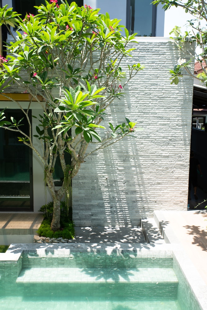 SHAN Villas Sukhumvit 68/70