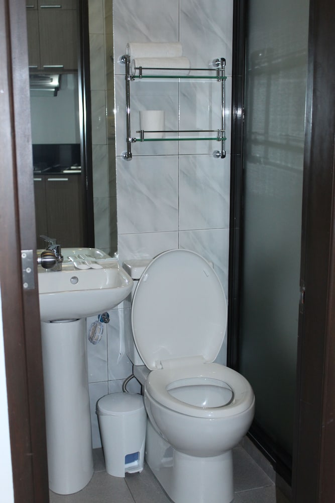 1 BEDROOM, APARTMENT
