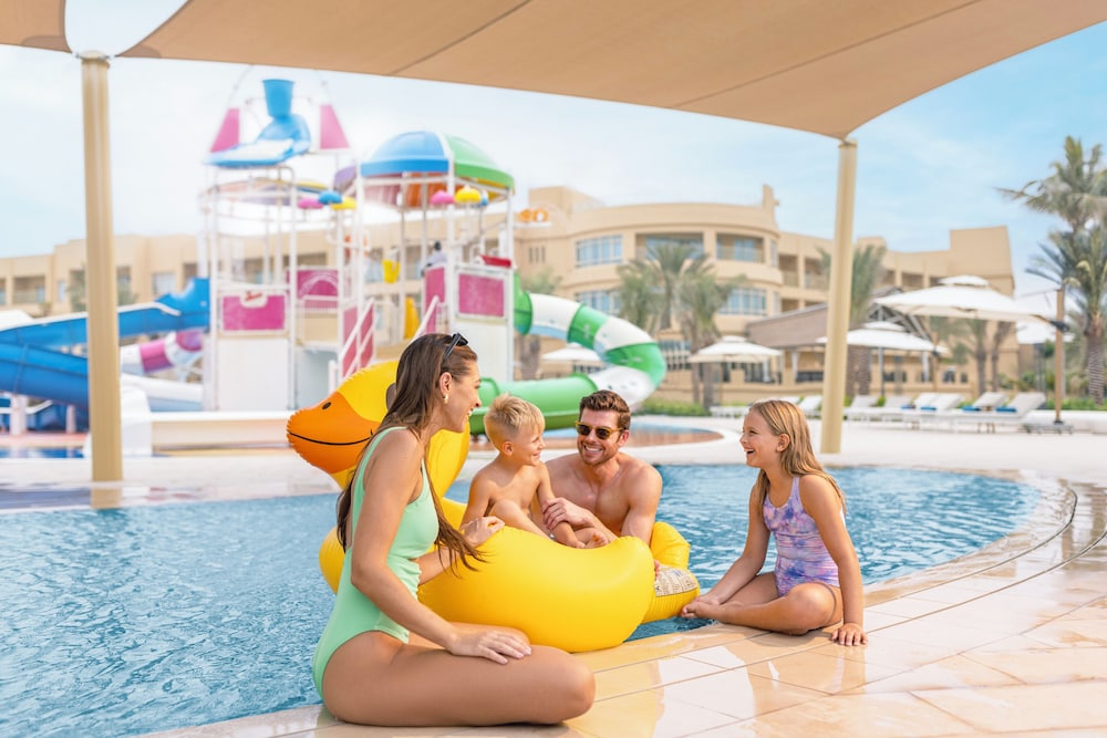 Sofitel Ras Al Khaimah Al Hamra Beach Resort 36/44