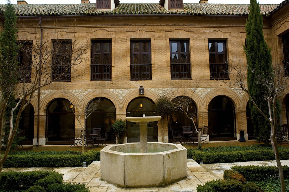 Parador de Chinchon 1/48