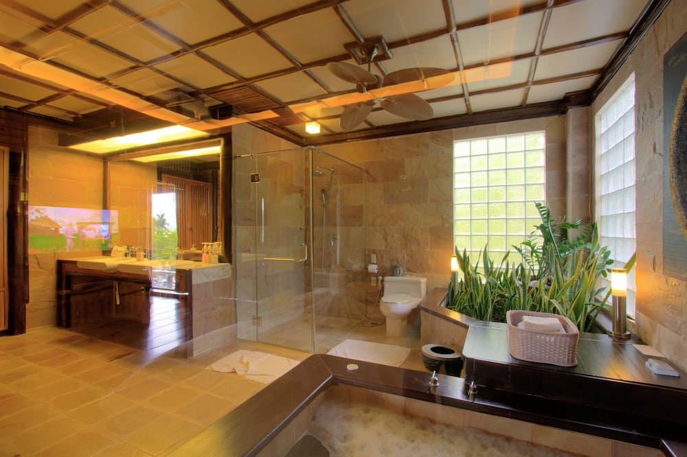 PARAMA KOH CHANG 75/77