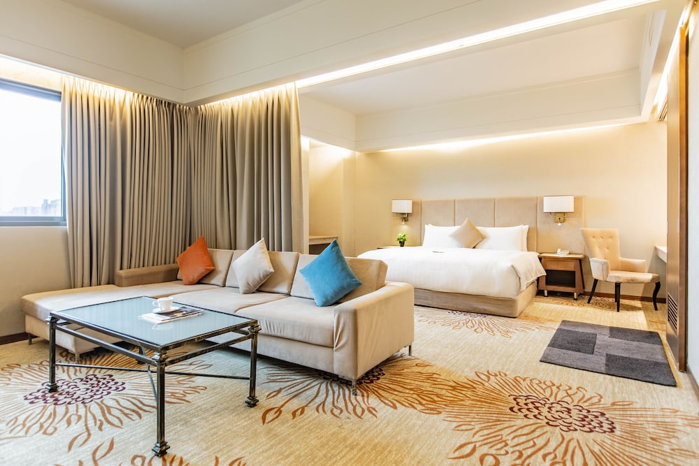 Jia Hsin Garden Hotel 24/64