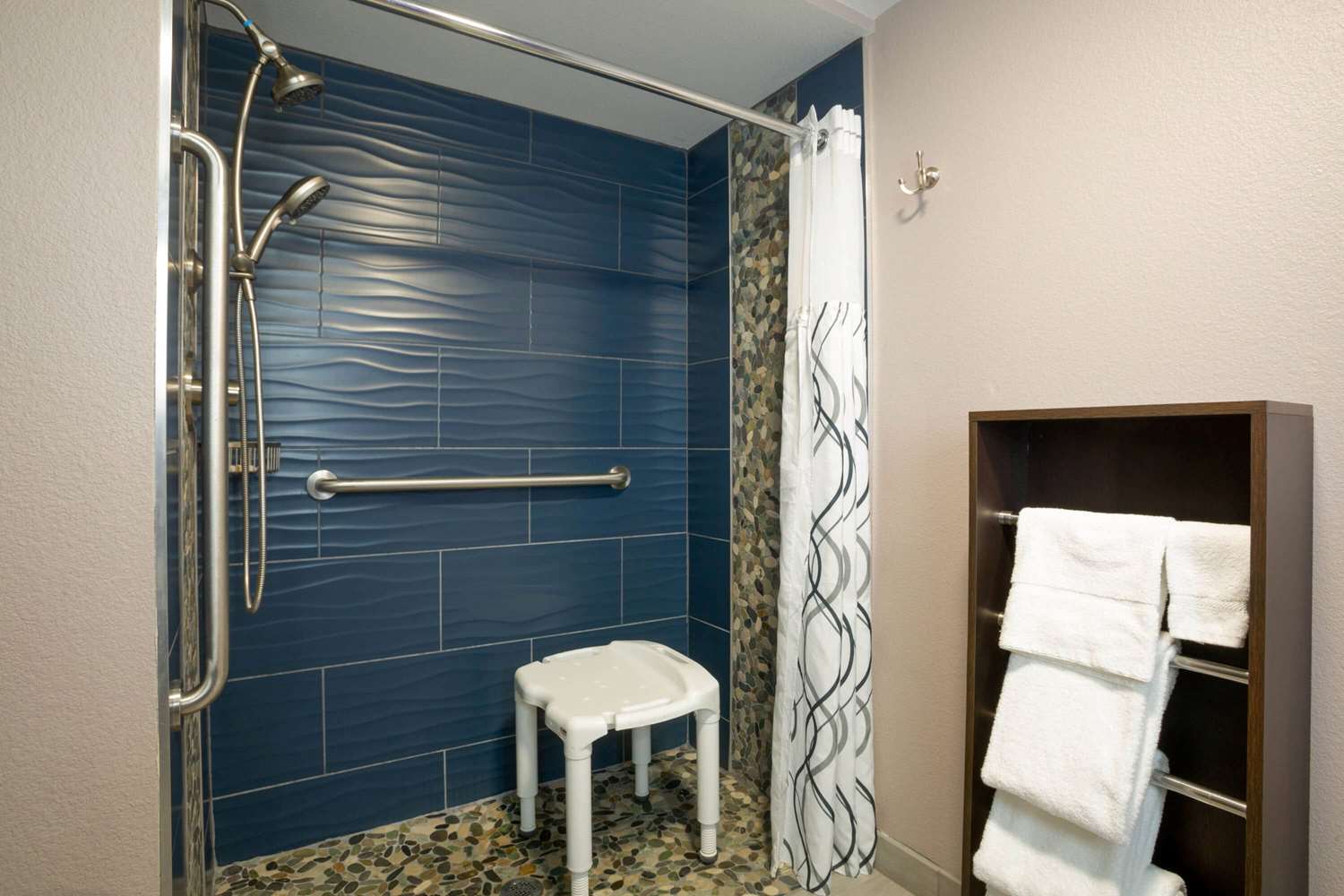 La Quinta Inn & Suites by Wyndham Branson 58/60