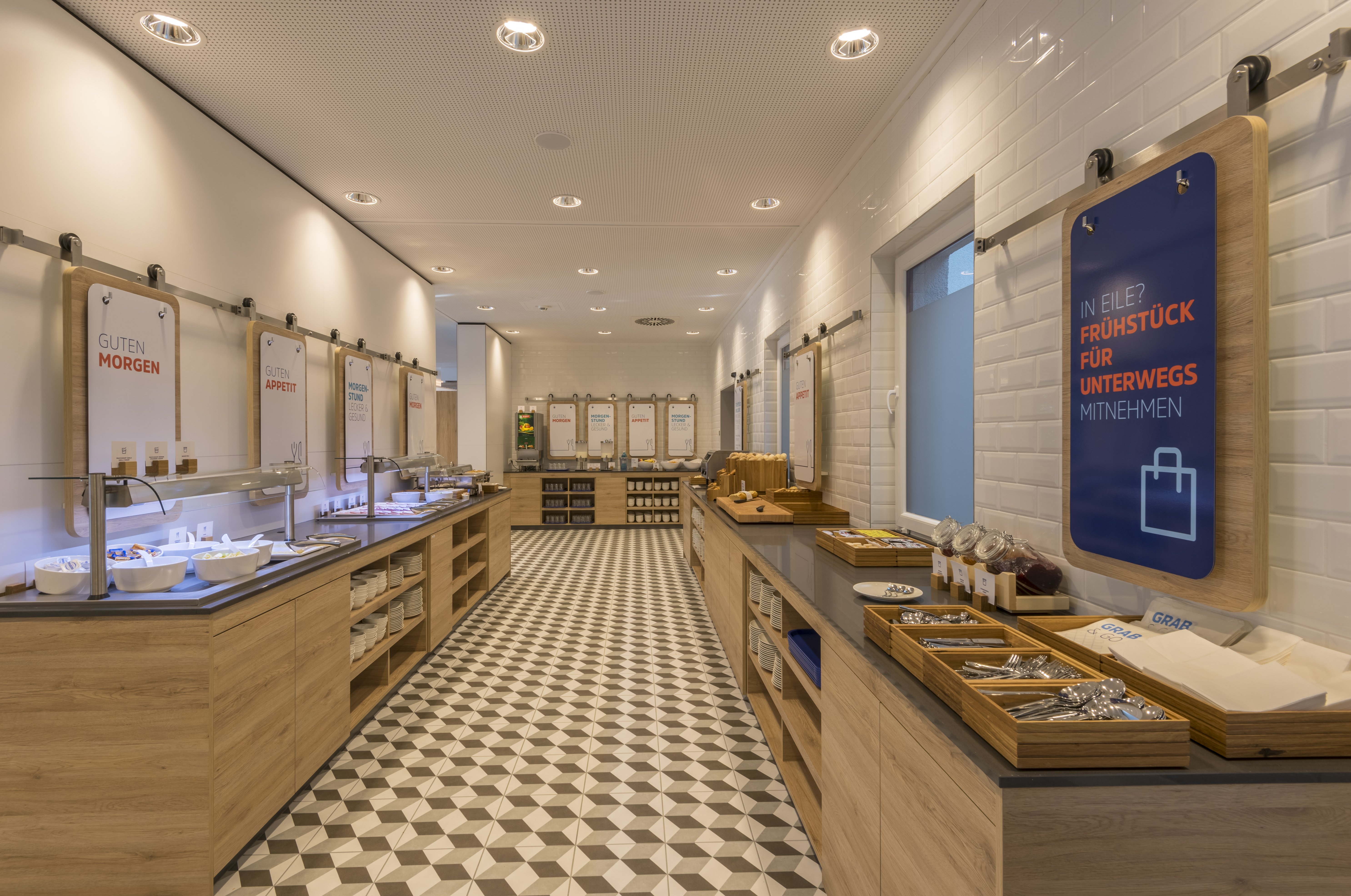 Holiday Inn Express Wuppertal Hauptbahnhof 34/58