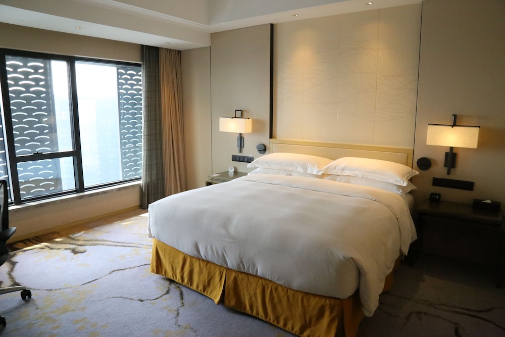 Hilton Suzhou 15/54