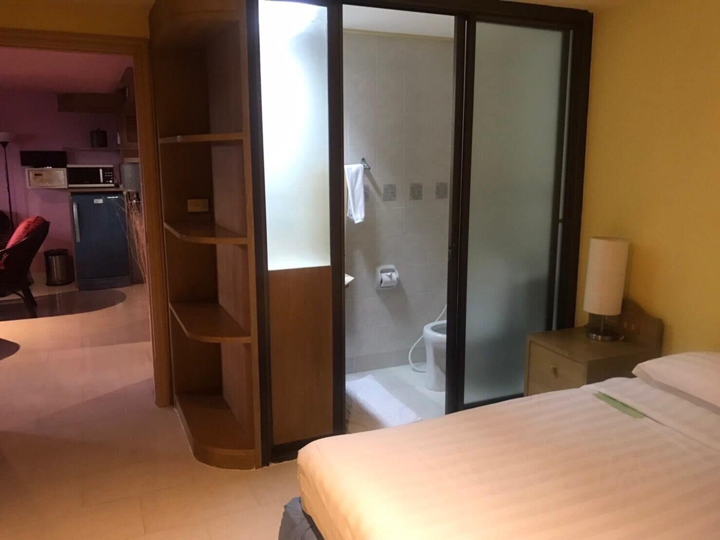 2 BEDROOMS, APARTMENT