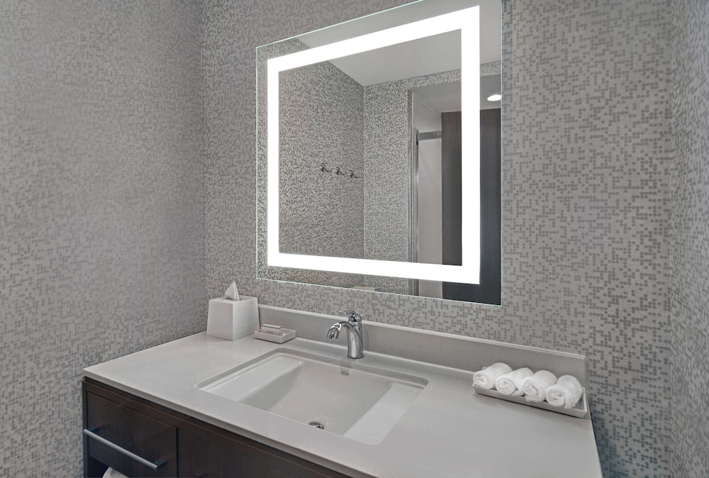 Home2 Suites by Hilton Liberty NE Kansas City MO 21/48