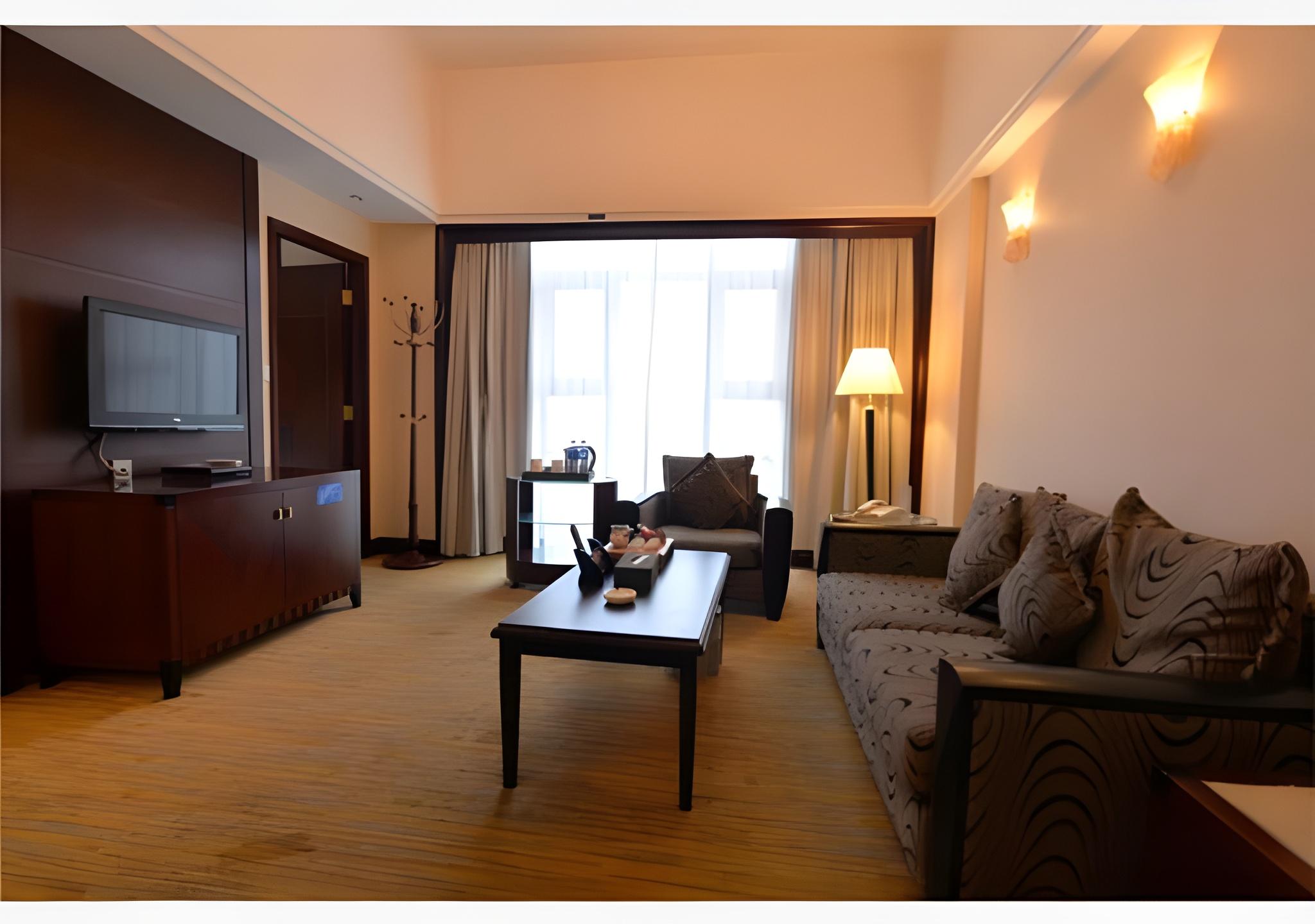 Borrman Hotel Dongguan Changping Avenue 44/59