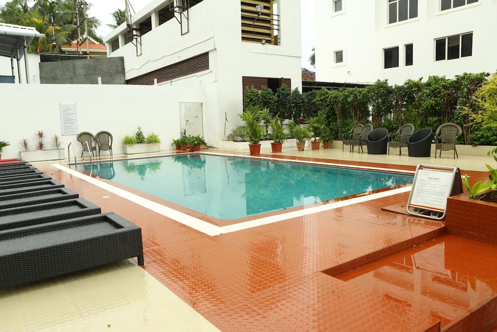 Joys Palace 48/50