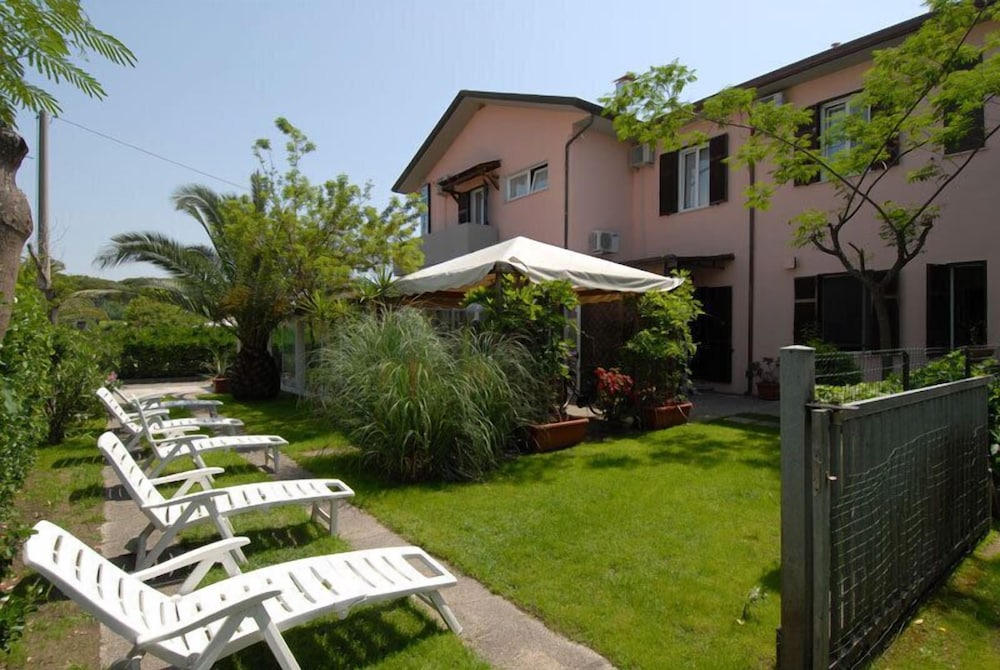 Hotel Patrizia 26/41