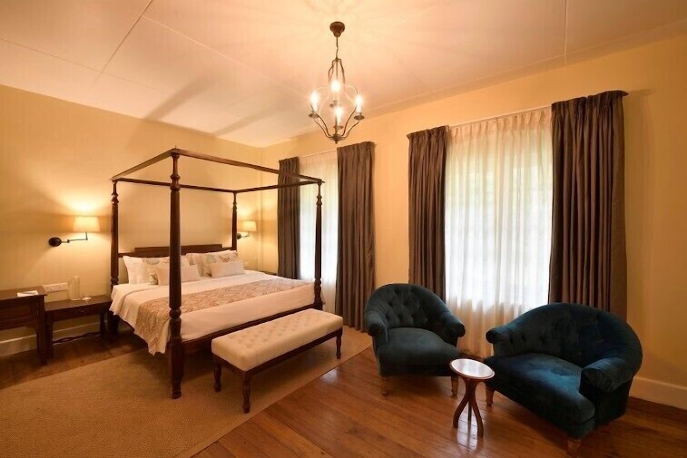 Ama Stays & Trails Tea Estate Bungalows, Munnar 19/31