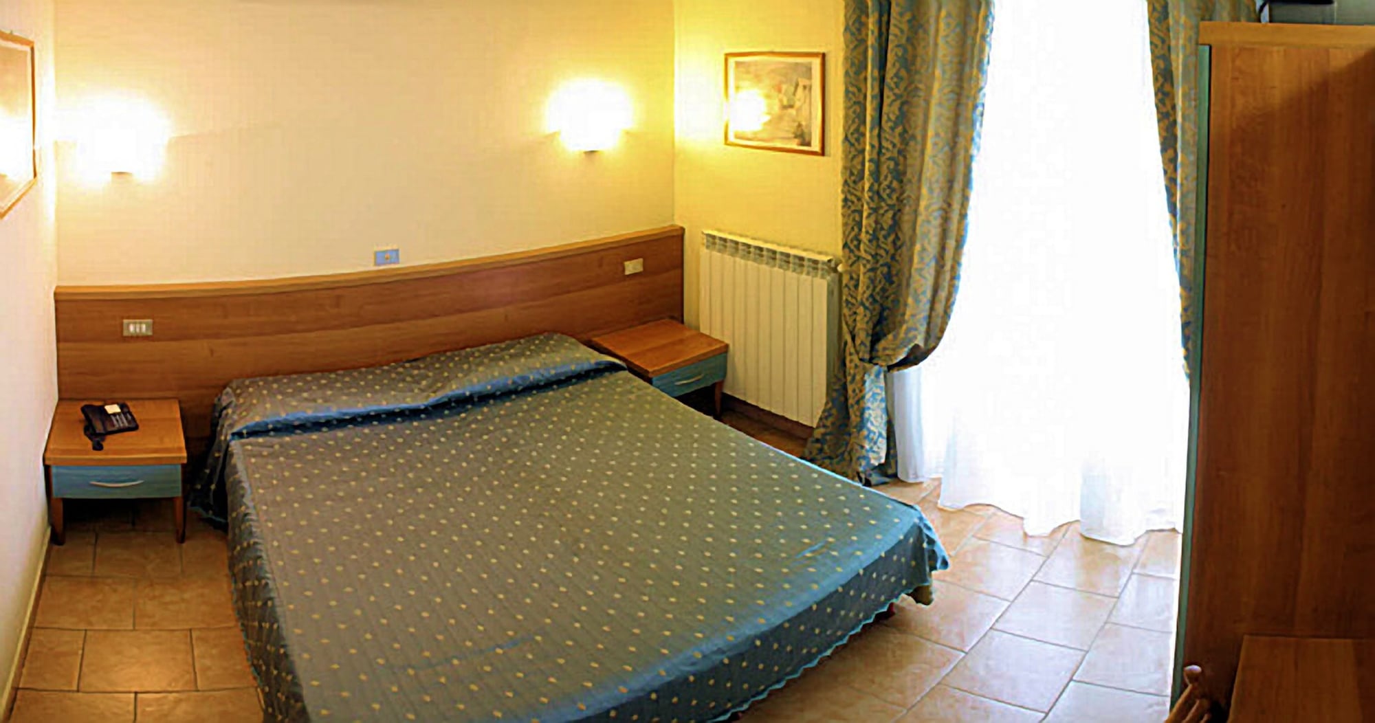STANDARD, DOUBLE BED