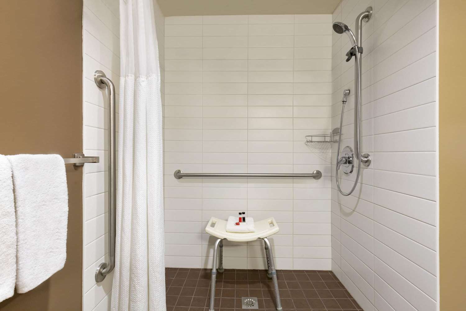 Microtel Inn & Suites By Wyndham Estevan 30/30